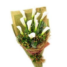 Cheering Calla - Flower Bouquet