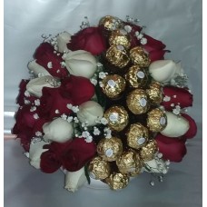 ARRANGEMENT BASED ON ROSES AND FERRERO ROCHER