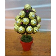 FERRERO ROCHER TREE