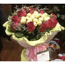 Italian Roses and Ferrero Rocher Bouquet
