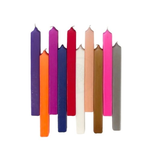 Handmade Easter aromatic candle in different colors (1 piece)