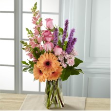 Blushing Invitations Bouquet (Shown)