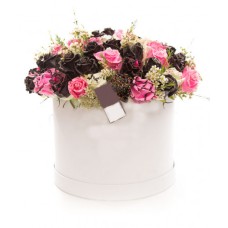 Luxury Box With Chocolate Roses
