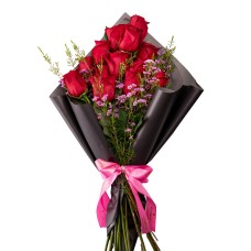 Bouquet of red roses and pink chamelaucium (standard)