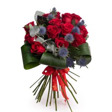 Bouquet of sensational red roses (Deluxe)
