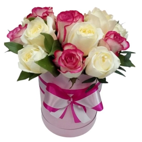 11 Roses Mix in Box (Regular)