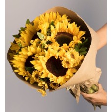 Bouquet of Sunflowers and Yellow Daisies