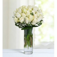 36 White Roses