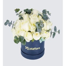 50 White Roses In Box