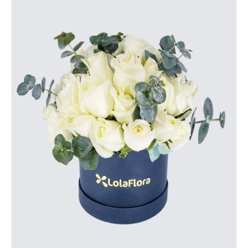50 White Roses In Box