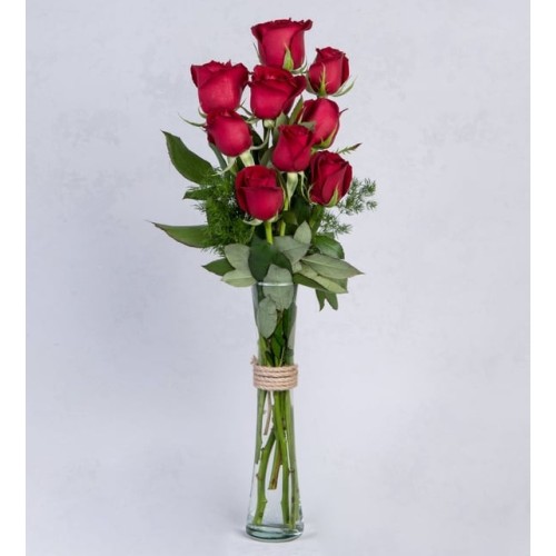 9 Red Roses in a Vase