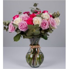Combination Arrangement Of Roses