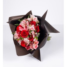 Bouquet of Red Roses and Pink Astromelias
