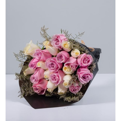 Bouquet 24 White And Pink Roses