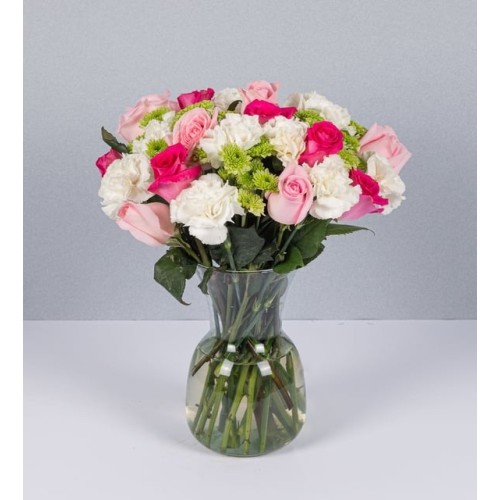 Arrangement Of Roses In Pink Tones