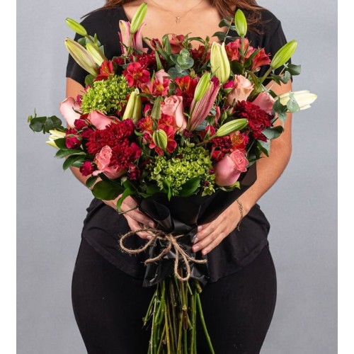 Bouquet Of Pink Lilies And Daisies