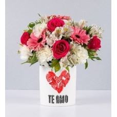 Special Romantic Pot With Love Sticker