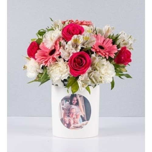 Special Romantic Pot With Personalized Sticker