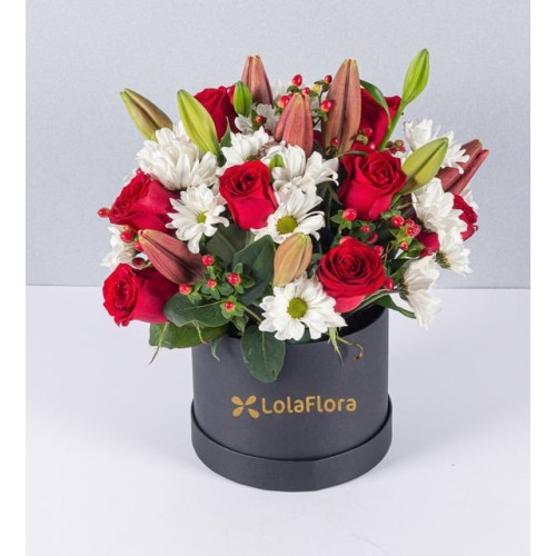 Lily Pink Daisies And Roses Box