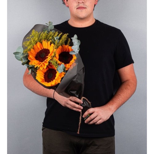3 Sunflowers in a Special Bouquet