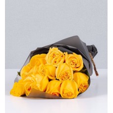 Bouquet of 12 Yellow Roses