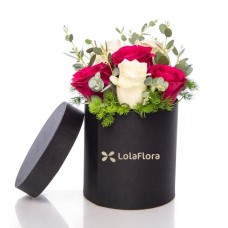 White Roses and Topaz Roses in Black Box