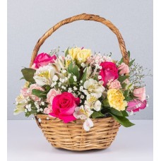 Basket Jr. Roses And Colored Carnations