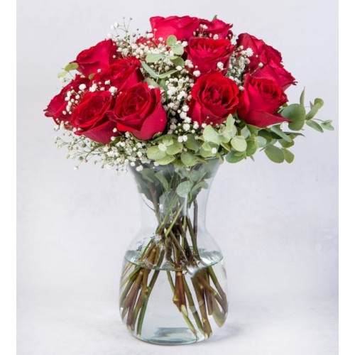 15 Red Roses
