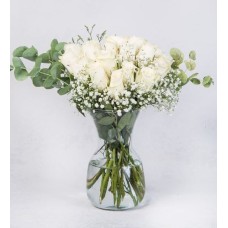 20 White Roses