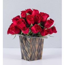 25 Red Roses in Arlequin Box