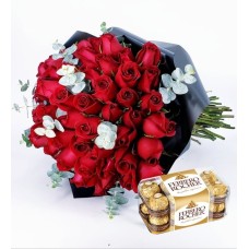 Bouquet 60 Red Roses And Ferrero Chocolates