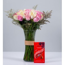50 White Roses, Roses In A Vase And Lindt