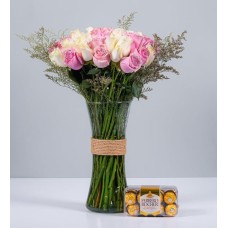50 White Roses, Roses In Vasero And Ferrero 16