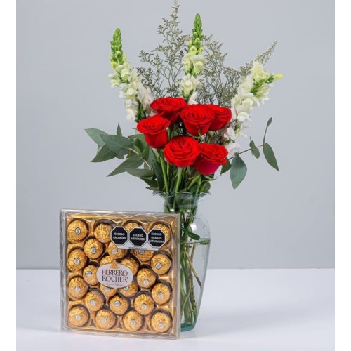 Red Roses With White Perritos And Ferrero 24