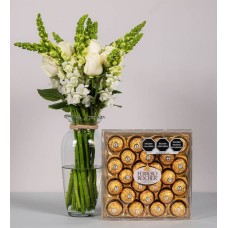Blanca Roses And Perritos With Ferrero 24