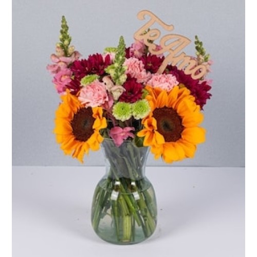 Autumn Detail with Sunflowers and Pick I Love You