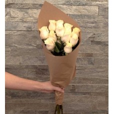 12 White Roses