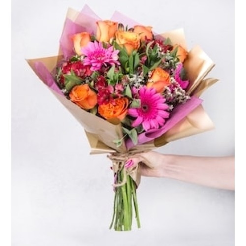 Ramo de Rosas, Gerberas y Astromelias