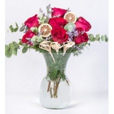 Bouquet of Red Roses with Limonium