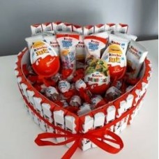 Heart Shape Kinder Box
