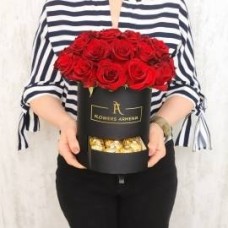 Chocolate Gift with Red Roses