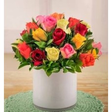 25 Warm Roses in a Box