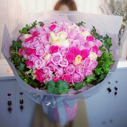 100 Roses 100 Percent Love (Standard)