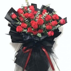 24pcs Rose Valentines Bouquet (Standard)