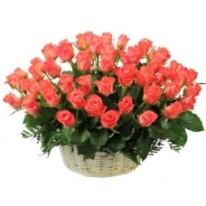 Basket In Peach (35 Roses)