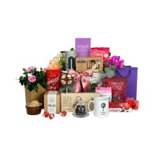 Perfect Gift and Flowers for Mum