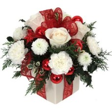 White Roses and White Carnations (White Roses and White Carnations)