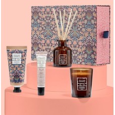 William Morris Bedside Edit