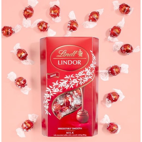 Lindt Lindor Milk Chocolate Truffles 600g