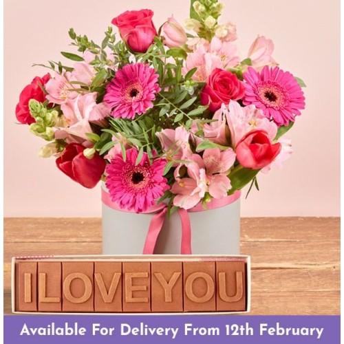 Luxury Valentines Hatbox & I Love You Chocolate Bar